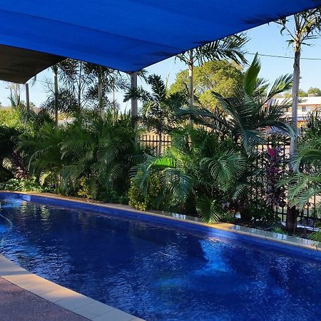 Leichhardt Accommodation Маунт Айса Екстериор снимка