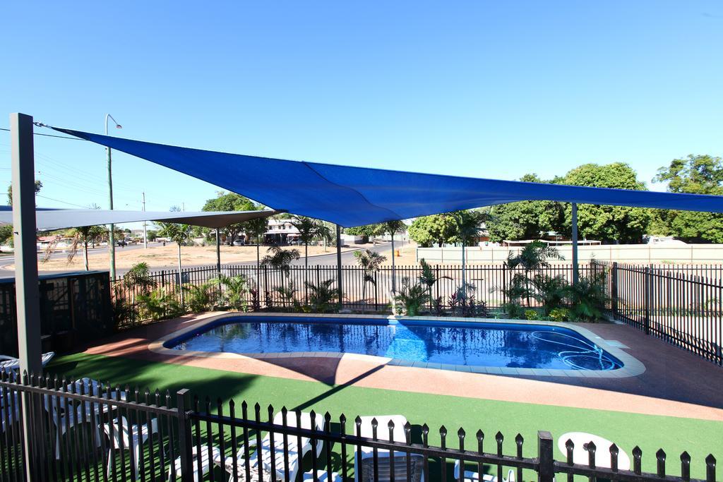 Leichhardt Accommodation Маунт Айса Екстериор снимка
