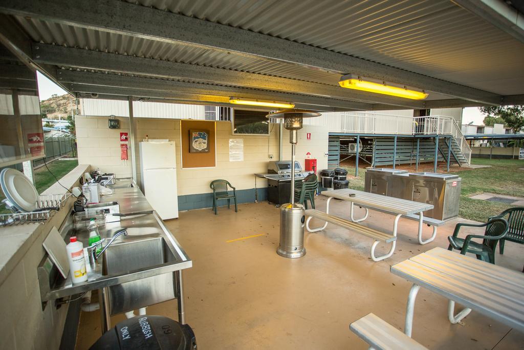 Leichhardt Accommodation Маунт Айса Екстериор снимка