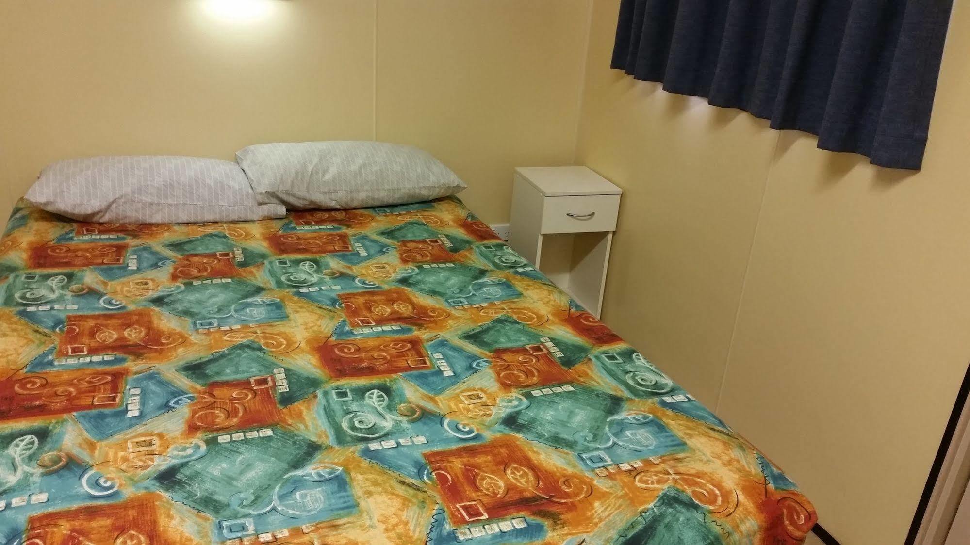Leichhardt Accommodation Маунт Айса Екстериор снимка