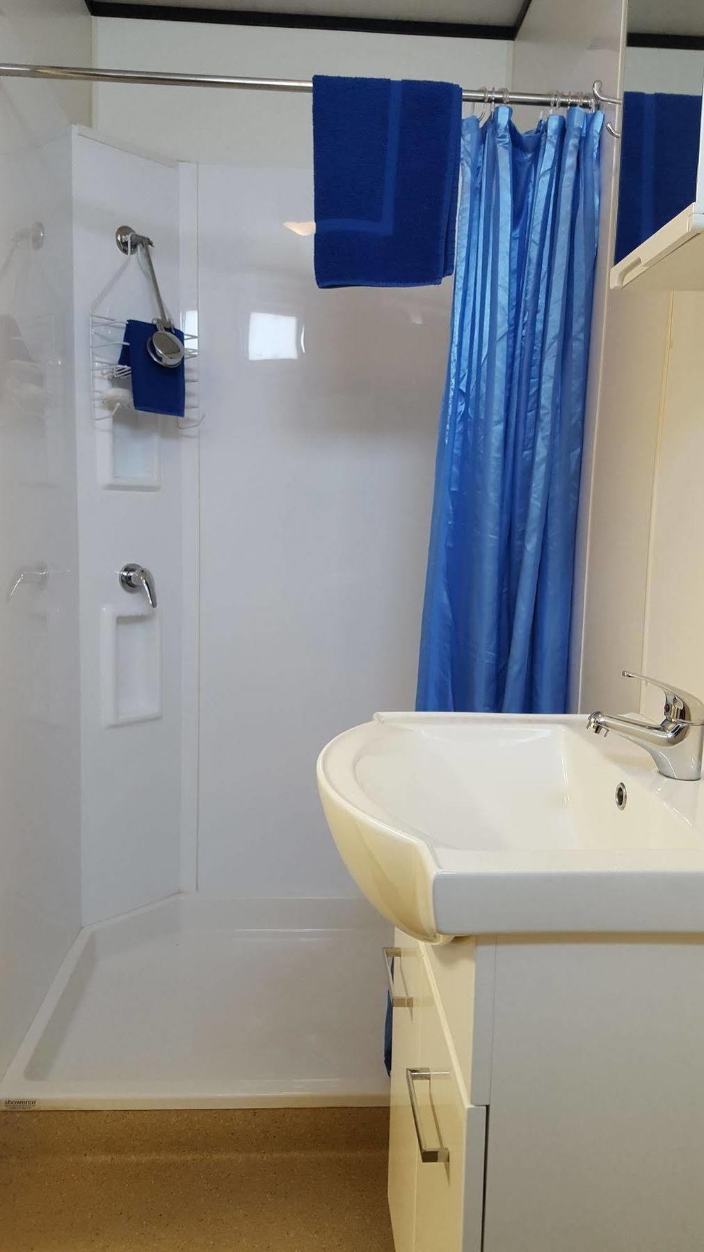 Leichhardt Accommodation Маунт Айса Екстериор снимка