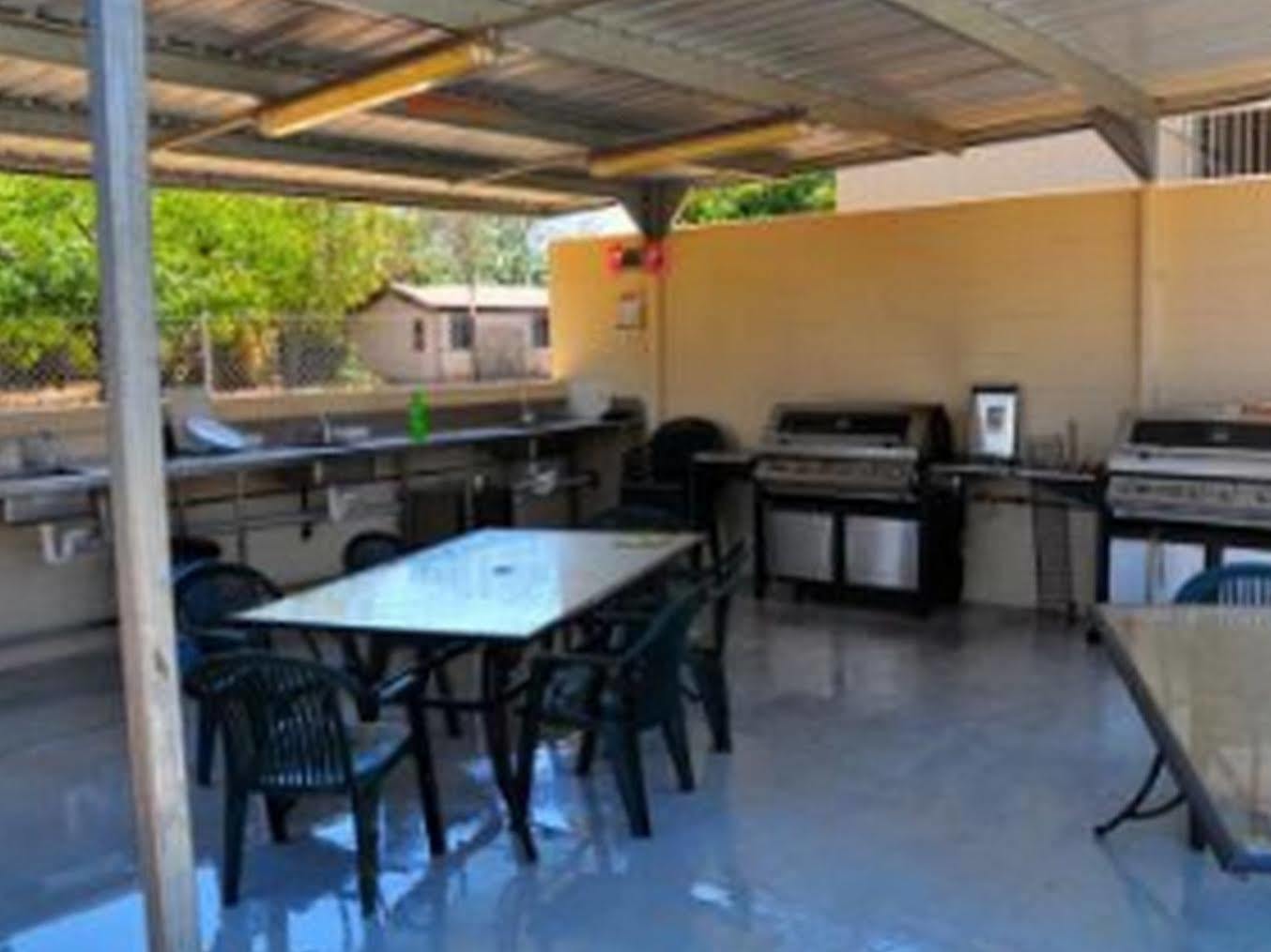 Leichhardt Accommodation Маунт Айса Екстериор снимка