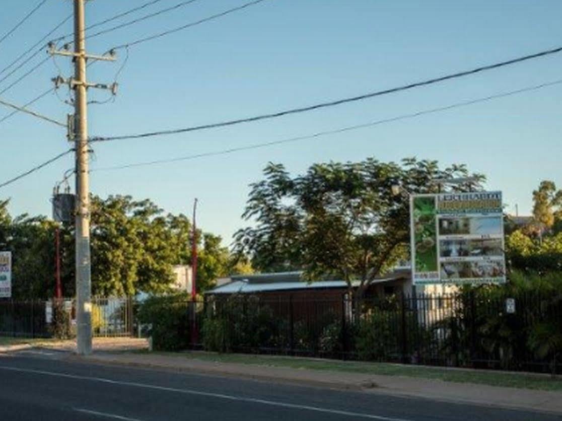 Leichhardt Accommodation Маунт Айса Екстериор снимка